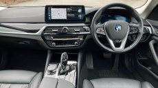 BMW 5 Series 530e SE 4dr Auto Saloon